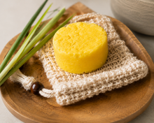 Load image into Gallery viewer, Scalp Care • Plant Based Shampoo • With Lemongrass Essential Oil & Turmeric